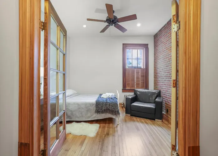 Spacious Historic 8-bedroom Manor In Short North - Perfect For Large Groups Columbus