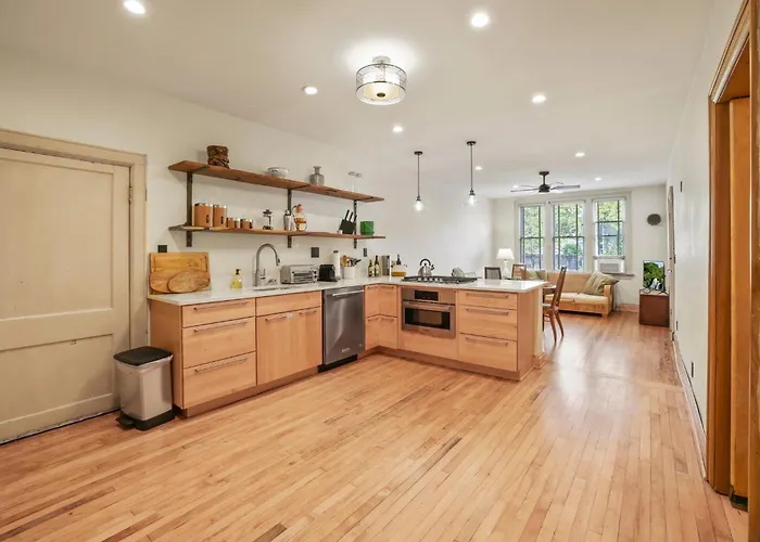 Сasa de vacaciones Spacious Historic 8-bedroom Manor In Short North - Perfect For Large Groups Columbus