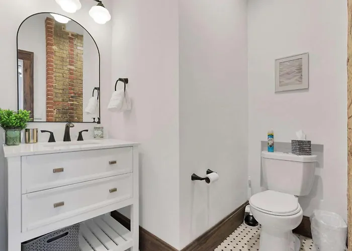 Сasa de vacaciones Spacious Historic 8-bedroom Manor In Short North - Perfect For Large Groups