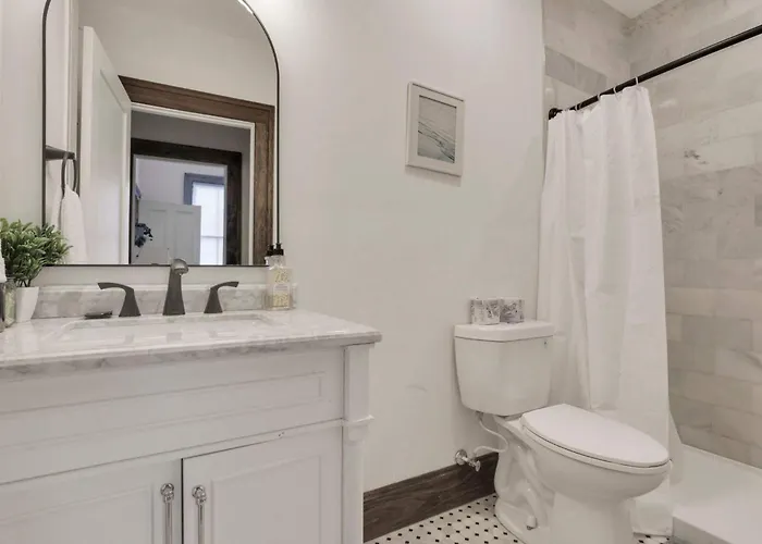 Сasa de vacaciones Spacious Historic 8-bedroom Manor In Short North - Perfect For Large Groups