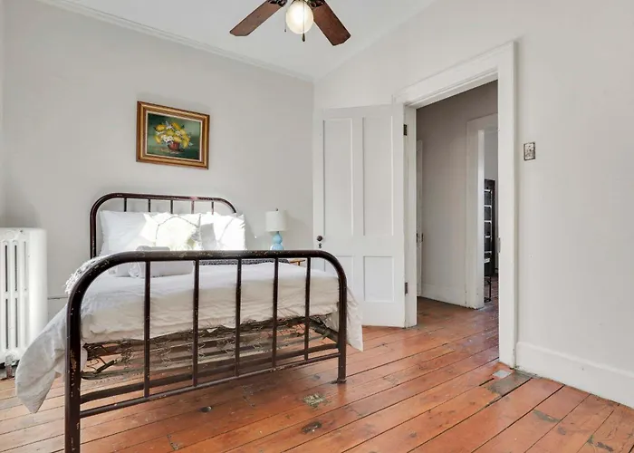 Spacious Historic 8-bedroom Manor In Short North - Perfect For Large Groups Columbus