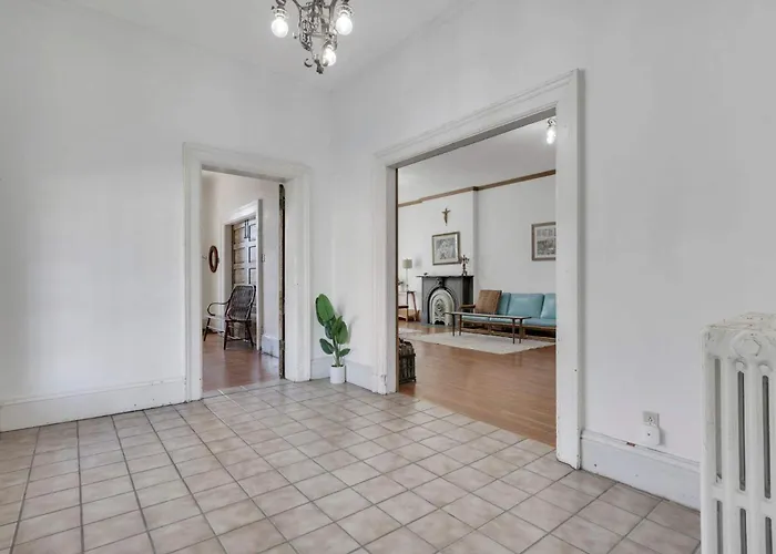 Сasa de vacaciones Spacious Historic 8-bedroom Manor In Short North - Perfect For Large Groups *